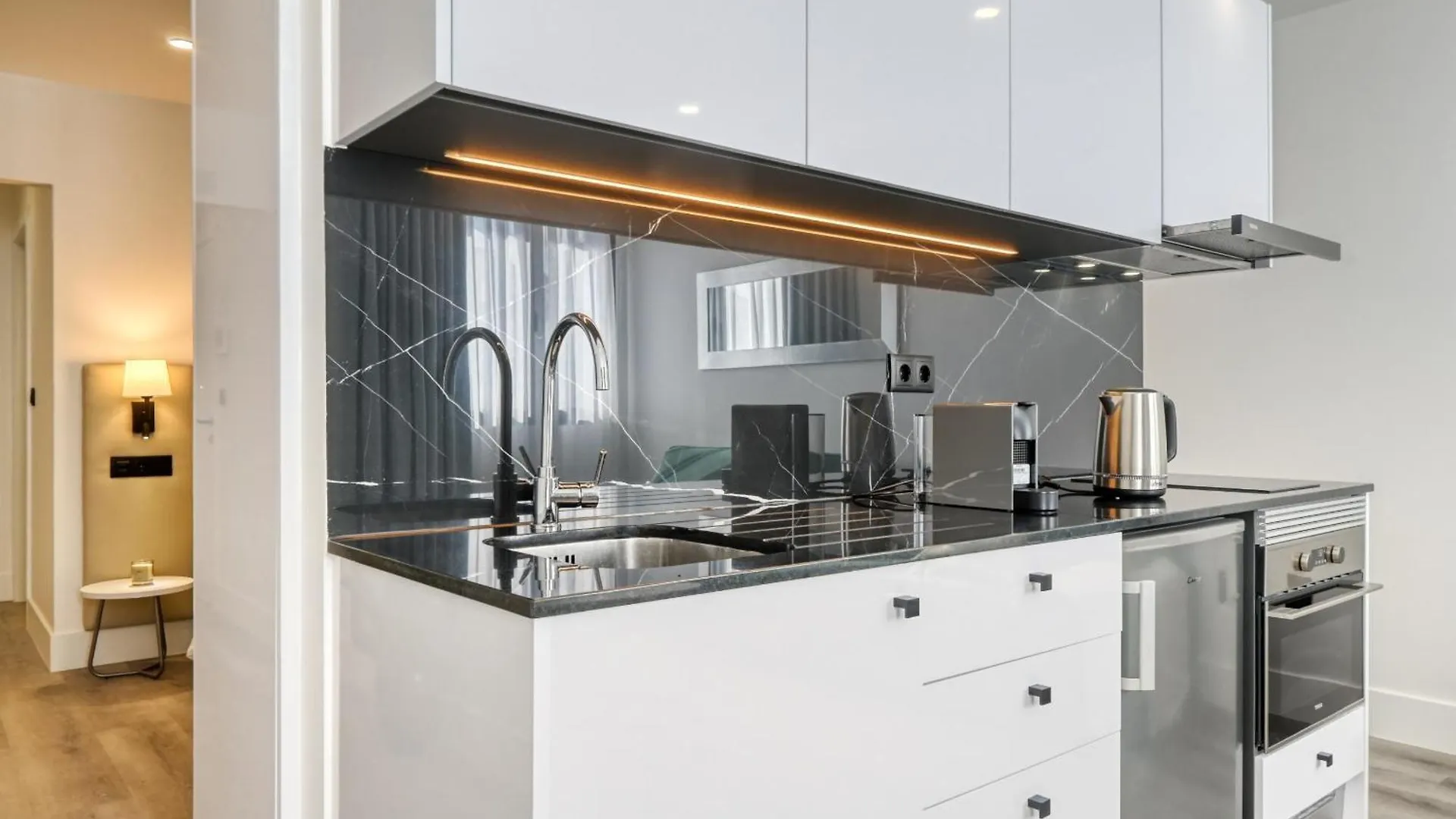 Bse15 Apartments 4J, A Home In Madeira Funchal